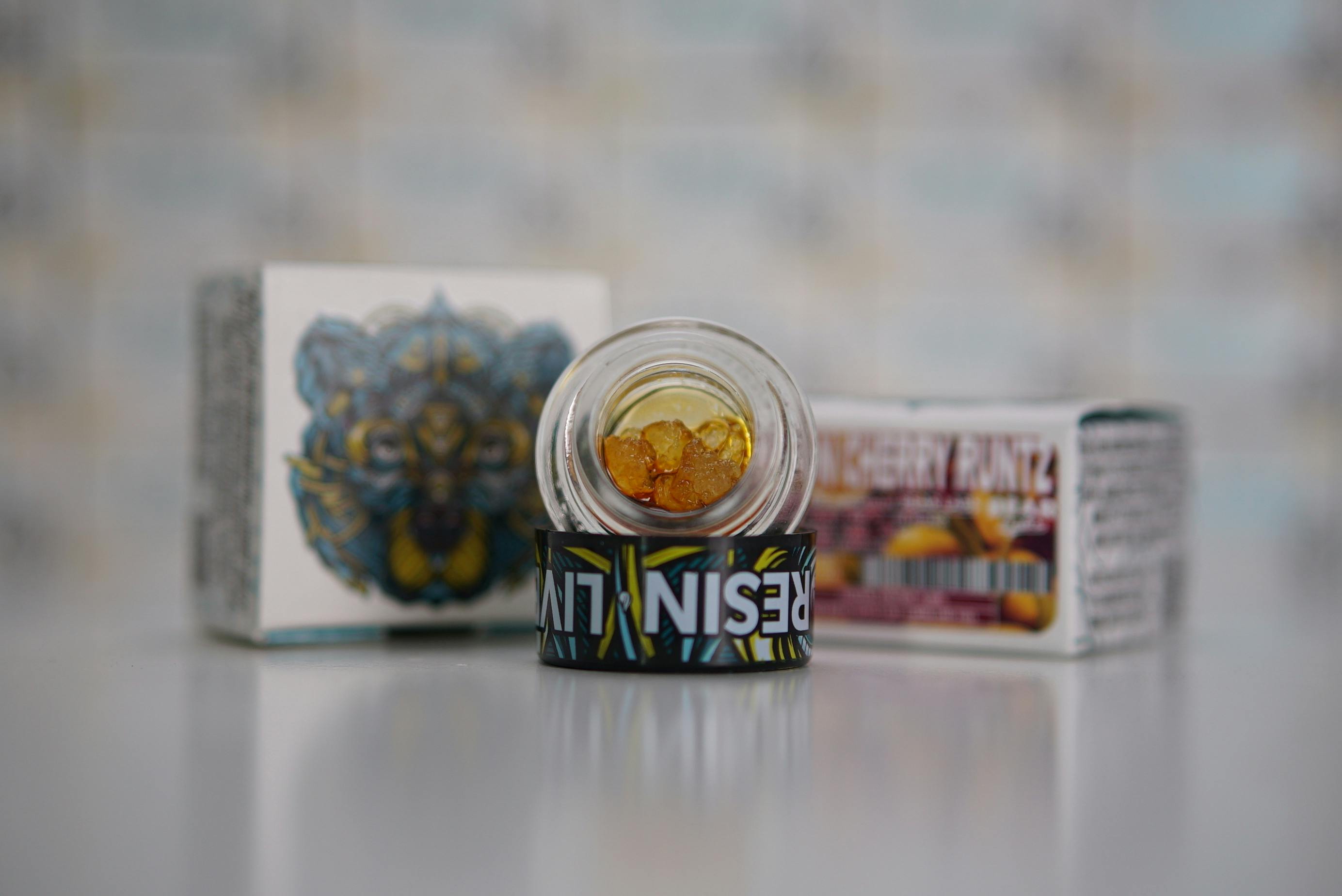 Lemon Cherry Runtz Diamonds - 1g 1 Lemon Cherry Runtz Diamonds - 1g
