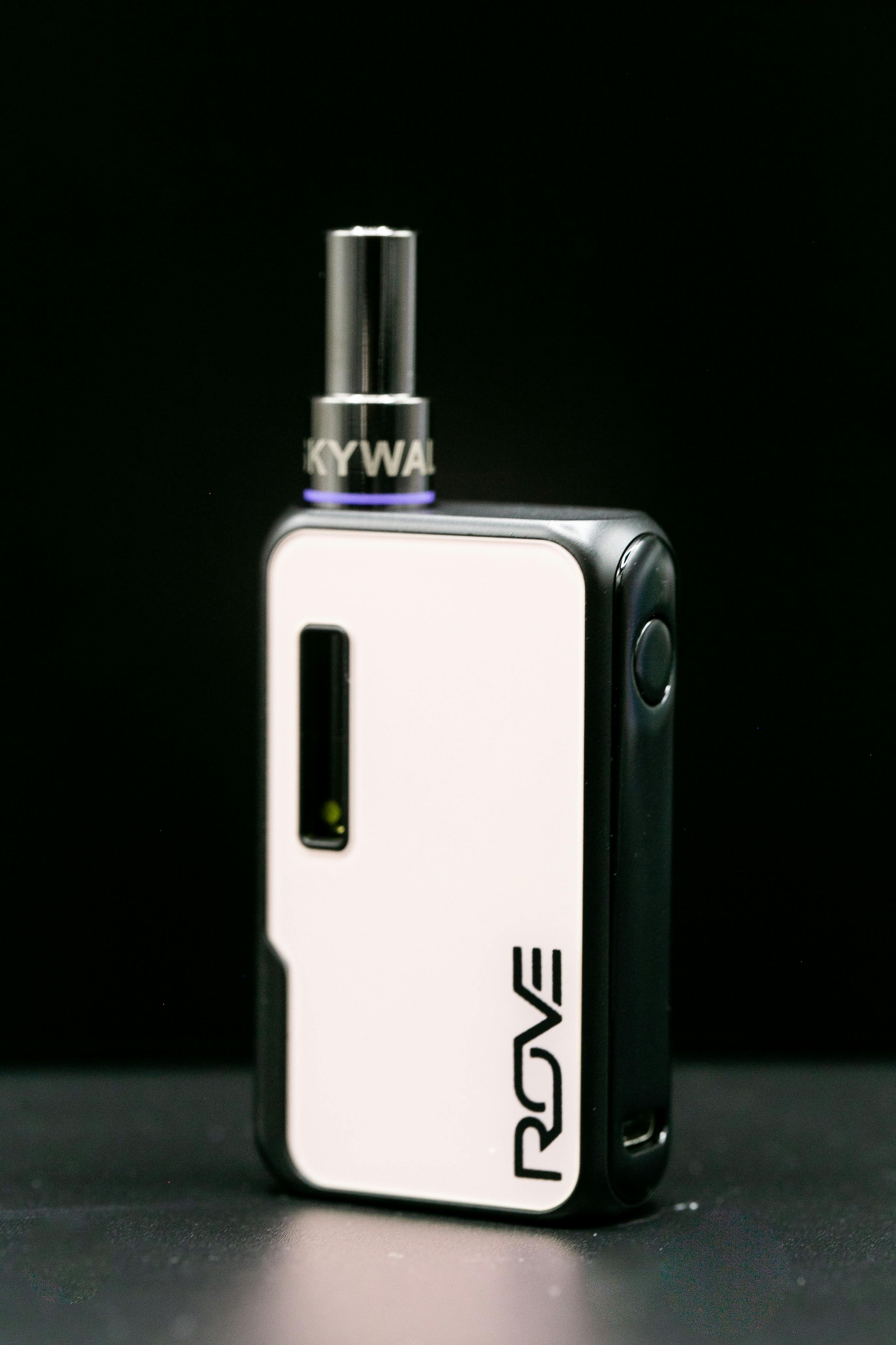Rove | Designer Pro Battery | Iridescence | 1 Rove | Designer Pro Battery | Iridescence |